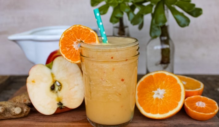 Smoothie de manzana y naranja