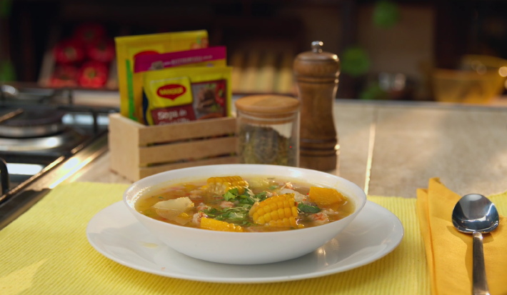 Sopa-de-camarones-Recetas-NESTLÉ-MAGGI